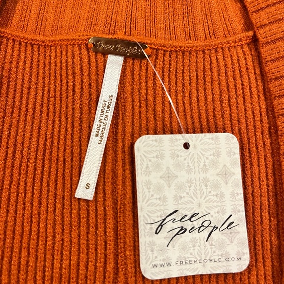 NWT! Free People Oakleigh Vest in Myrrh Size Small - Picture 10 of 10